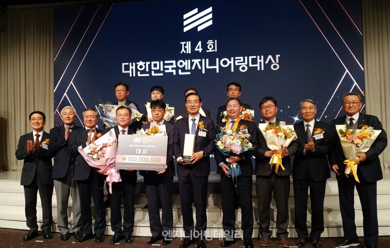 (엔지니어링데일리) 유신·동명·삼안, \'동탄역 수직도시\' 엔지니어링 대상 수상